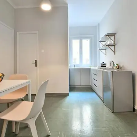 Apartment Athenian Stadiou *