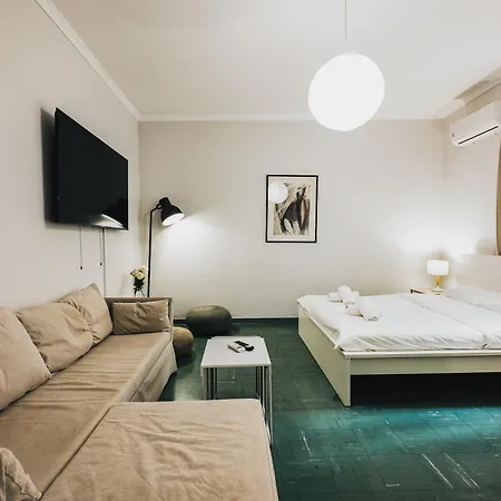 Apartment Athenian Stadiou